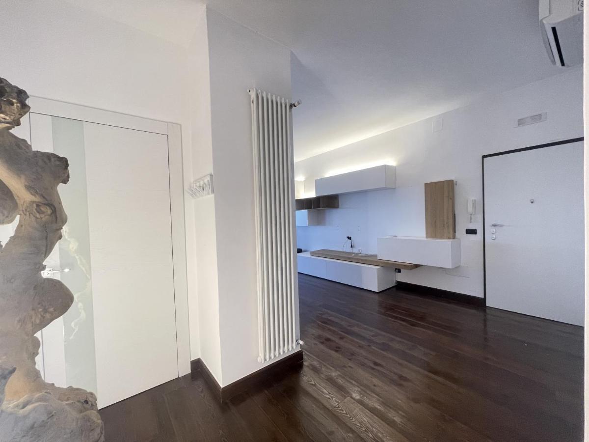 Cconforthotels Appartamento Skyline Μπάρι Εξωτερικό φωτογραφία